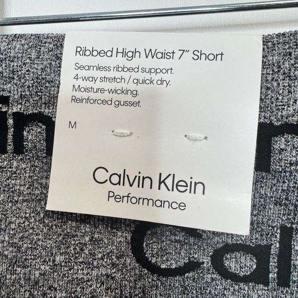 Bundle Calvin Klein Performance Seamless Ribbed Shorts - Picture 7 of 16